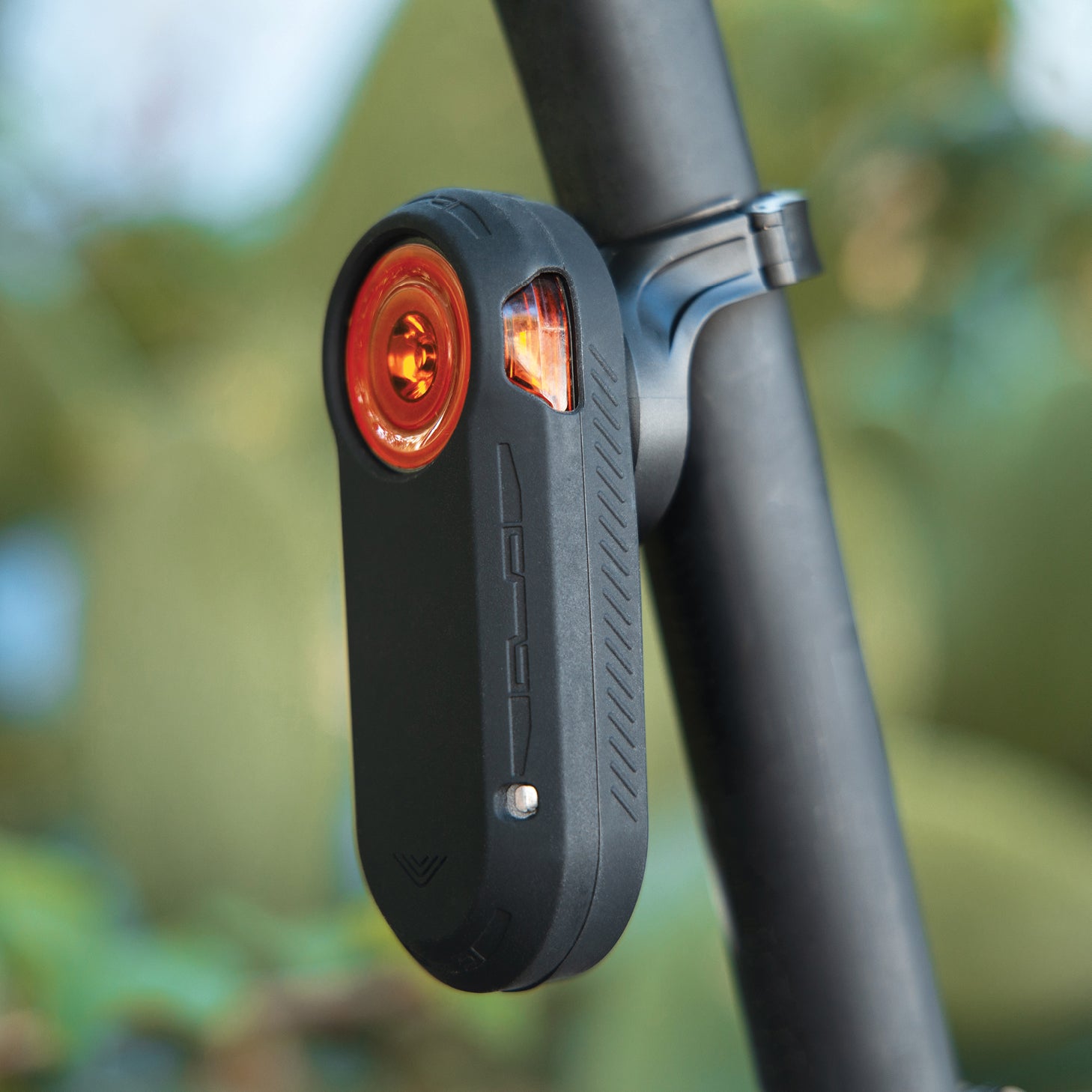 FORZA Seat Post Mount & Safety Tether for Garmin Varia / Magene Radar Light